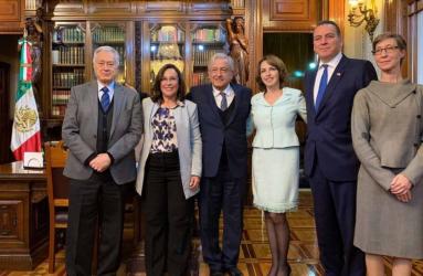 Busca López Obrador modernizar 60 hidroeléctricas con apoyo de Canadá