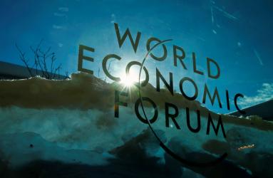 En el segundo día de la reunión del 49 Foro Económico Mundial, los líderes empresariales logran mostrar el temor hacia los bancos centrales, lo que podría significar una dificultad para la economía. Foto: Reuters