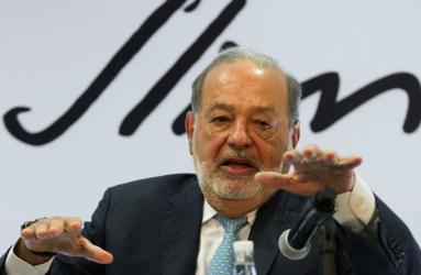 El exitoso empresario Carlos Slim acordó la venta de las acciones de TracFone por 6 mil 250 millones de dólares. Foto: Cuartoscuro 