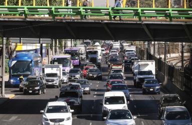 Transportistas de la Ciudad de México liberaron distintas vialidades, esto después de bloquear el paso por más de 3 horas. Foto: Cuartoscuro  