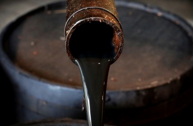 Goldman Sachs pronosticó que el precio del petróleo se elevará hasta los 80 dólares por barril durante el cuarto trimestre del año. Foto: Reuters 