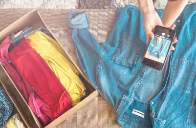El informe identificó unas 50 marcas internacionales que se abastecen o se han abastecido de ropa en países africanos. Foto: iStock
