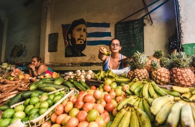 Después de 50 años los cubanos ya tendrán la oportunidad de crear micro, pequeñas y medianas empresas, ante la autorización del gobierno. Foto: iStock 
