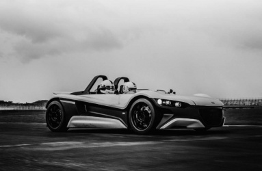 Este auto es tan potente que en tan sólo 2,7 segundos, pasa de 0 a 100 kilómetros por hora. Foto: *VUHL