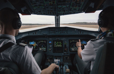 De acuerdo con el sindicato desde el inicio de la crisis sanitaria en 2022, los pilotos aportaron ahorros para la aerolínea. Foto: Pixabay.