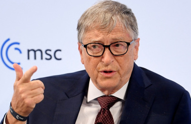 El genio de Bill Gates reconoció que el riesgo de covid-19 se ha “reducido drásticamente”, sin embargo, advirtió que el mundo podría enfrentarse a una nueva pandemia. Foto: Reuters  