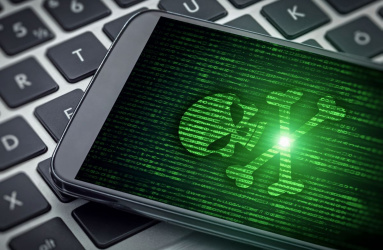 Existen algunas señales que te ayudarán a identificar si tu dispositivo móvil tiene algún virus. Foto: iStock 