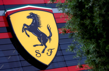 Ferrari ha decidido suspender la producción de vehículos para el mercado ruso hasta nuevo aviso como consecuencia del conflicto en Ucrania. Foto: Reuters 