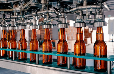 Nuestra economía demuestra su potencial, esto tras confirmarse la construcción de una planta cervecera de la empresa Constellation Brands en el estado de Veracruz. Foto: iStock 