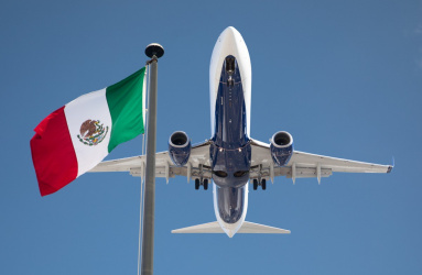 Las aerolíneas mexicanas registraron un alza en el número de usuarios, sumando 11.8 millones de pasajeros. Foto: iStock