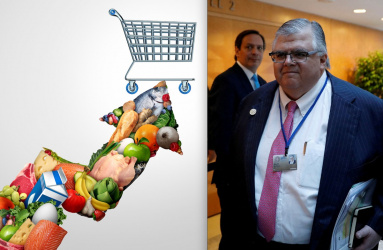 Un flecha de alimentos simulando el alza de precios y el economista Agustín Carstens. 
