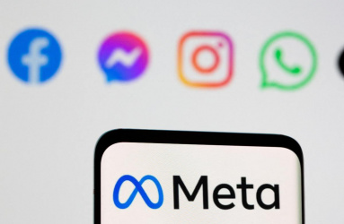 Logo de Meta en la pantalla de un celular 