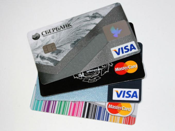 Cómo diferenciar una tarjeta Visa y MasterCard sólo por el número?
